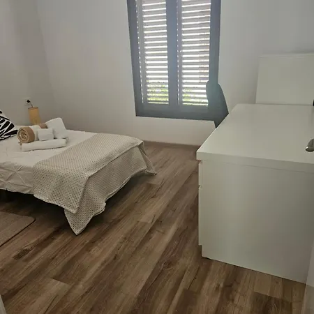 Holiday home Casa Berkana Con Piscina Playa Honda (Lanzarote)