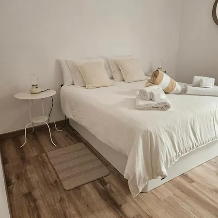 Casa Berkana Con Piscina