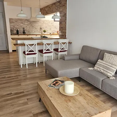 Casa Berkana Con Piscina بلايا هوندا
